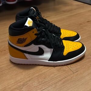 Size 13 Jordan 1 Retro High OG Taxi